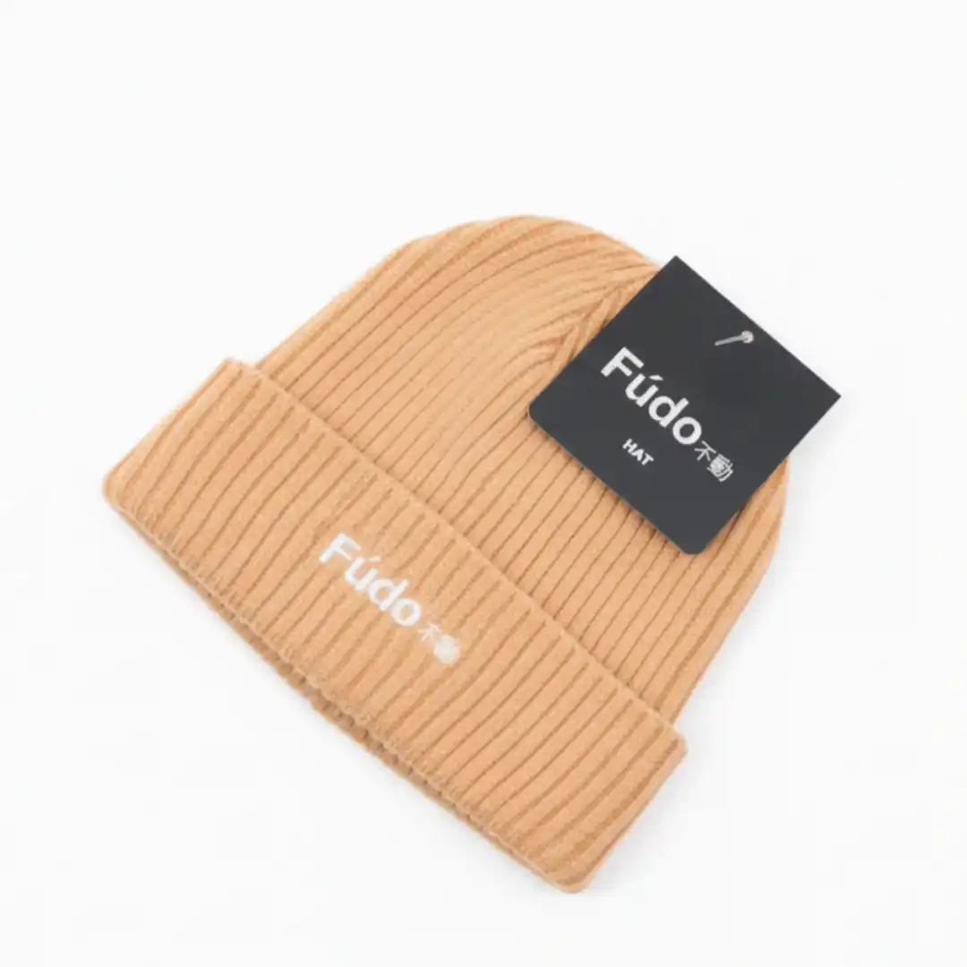 “উষ্ণ নিটেড উইন্টার ক্যাপ – পুরুষ ও মহিলাদের জন্য আরামদায়ক ও স্টাইলিশ শীতের টুপি।” “উষ্ণ নিটেড উইন্টার ক্যাপ – পুরুষ ও মহিলাদের জন্য আরামদায়ক ও স্টাইলিশ শীতের টুপি।”