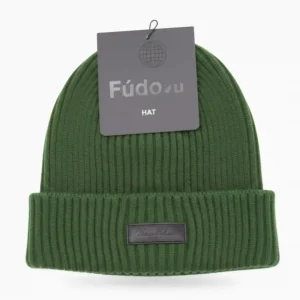 “উষ্ণ নিটেড উইন্টার ক্যাপ – পুরুষ ও মহিলাদের জন্য আরামদায়ক ও স্টাইলিশ শীতের টুপি।”