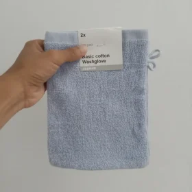 নরম টেরি ফেব্রিকের ওয়াশগ্লোভ, সামনের দিকে প্রাইস ট্যাগ লাগানো রয়েছে — ২ পিস সেট।