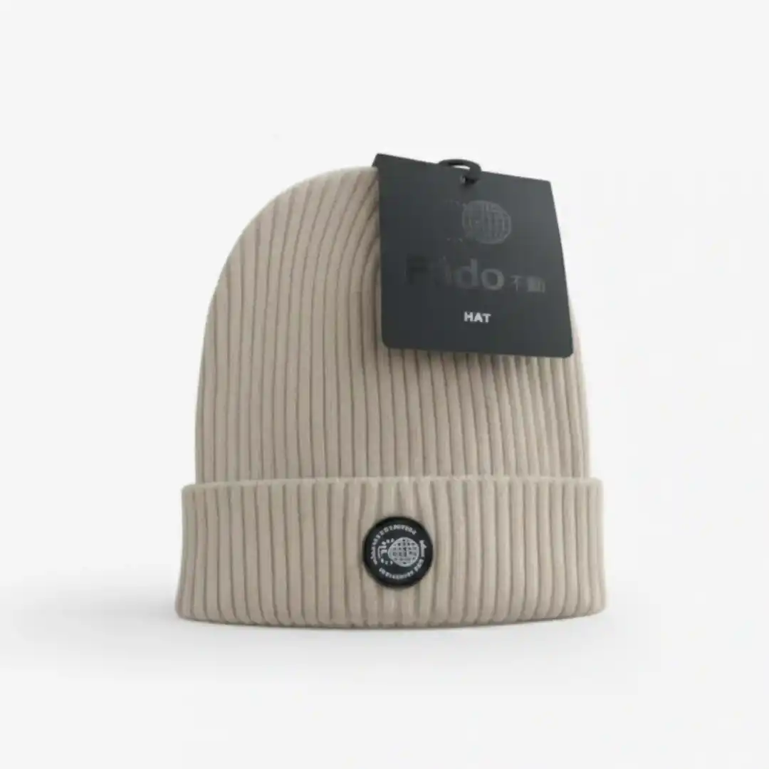 Gemini_Generated_Image_xcxtv6xcxtv6xcxt “উষ্ণ নিটেড উইন্টার ক্যাপ – পুরুষ ও মহিলাদের জন্য আরামদায়ক ও স্টাইলিশ শীতের টুপি।”