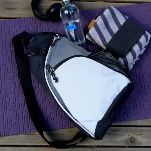 Classic Fashion Chest Bag Stylish Crossbody Sling Bag for Daily Travel Use