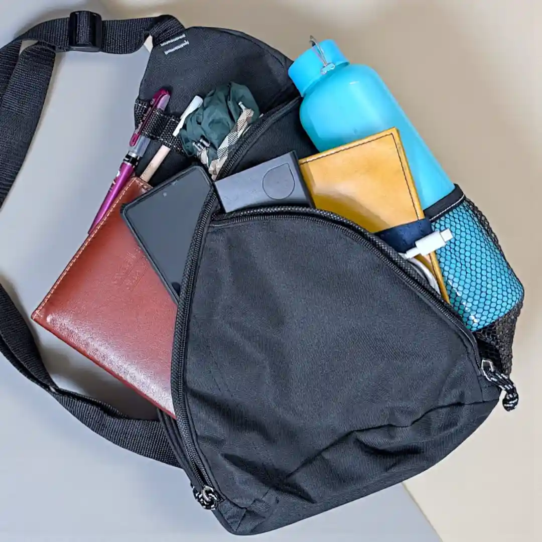 Classic Fashion Chest Bag Stylish Crossbody Sling Bag for Daily Travel Use